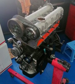 Závodní motor VW 1,6 16V 204 PS Nabízíme k prodeji závodně - 5