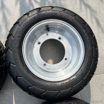 Kolesa na stvorkolku Yamaha R10 - 5