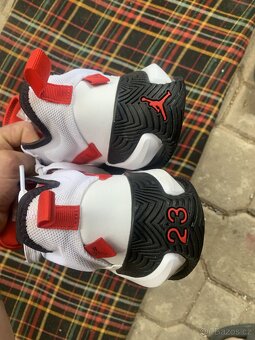 Prodám boty Jordan 44,5 - 5