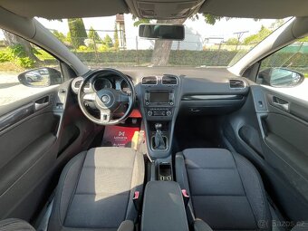 VW Golf 1.6 MPi Senzory, ALU, Výhřev Sedadel - 5