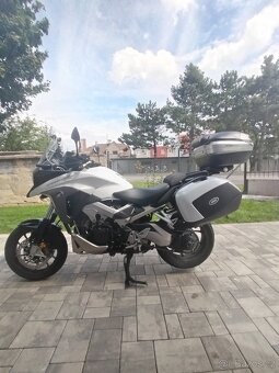 Honda vfr 800 crossrunner - 5