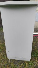 Kulatý stůl na občerstvení "na stojáka" - 5