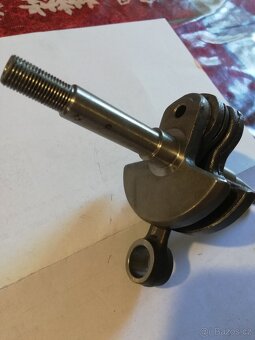 Klukova  hriadeľ STIHL 041 - 5