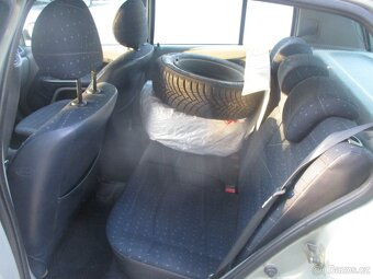 Renault Clio 1.2i - 5