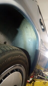 W124 300 E 4 matic 132 KW, automat - 5