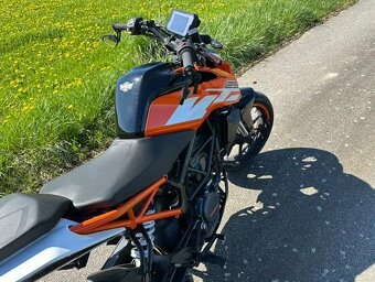 Prodávám KTM 125 Duke z roku 2017 - 5