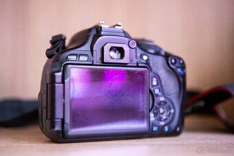Canon EOS 600D + objektivy + blesk + příslušenství - 5