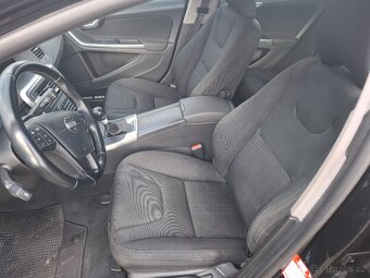Volvo V60 2.0D5 120kw manual r.v.2011 - 5