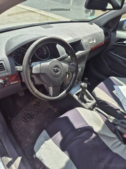 Astra 1.8 - 5