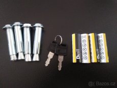 Nový trezor na 2 zbraně s el. zámkem ( 10 KG/ VĚTŠÍ VERZE ). - 5
