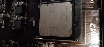 Gigabite GA - F2A88XM - D3H - 5