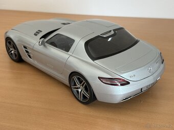 1:12 Mercedes-Benz SLS AMG PremiumClassiXXs - 5