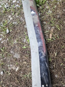 Volha 24 - střední díl předního nárazníku, volat - 5