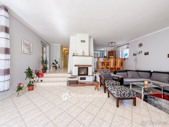 Prodej rodinného domu 4+kk, pozemek 992 m², Znojmo - Příměti - 5