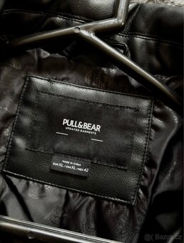 Černá koženková biker (křivák) bunda Pull&Bear - 5