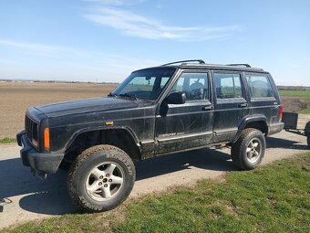 Jeep Cherokee XJ - 5