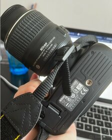 Nikon D3000 + objektiv AF-S 18-55 VR - 5