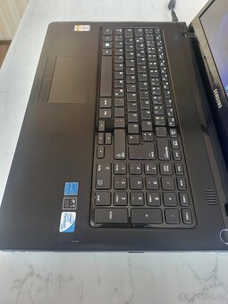 Samsung 350E - 5
