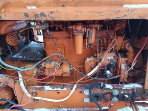 Traktor belarus - 5