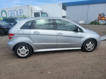 Mercedes Benz B 200D,103kw,najeto 160tis km - 5