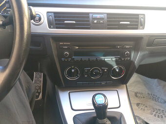 BMW 318i E90 - 5