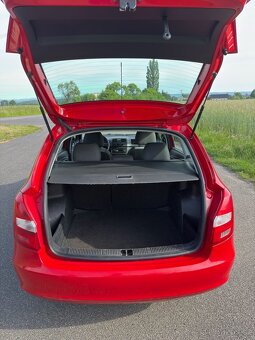 Škoda fabia 2 combi 1.2 44kw(2010) - 5