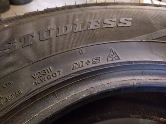 Zimní pneu Dunlop 215/70R15 - 5