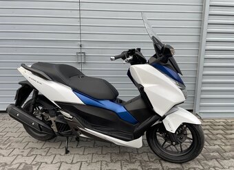 Honda Forza 125 - 5
