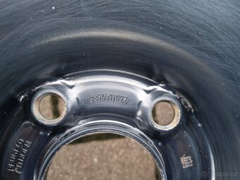 CITROEN,PEUGEOT-PLECH. DISKY 16" + 4x ZIMNÍ PNEU 215/65R16 - 5