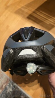 Cyklistická helma MET - 5