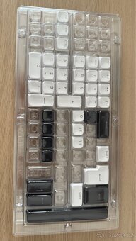 ThundeRobot Wired Mechanical Keyboard Red switch K87R-GL - U - 5