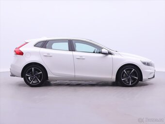 Volvo V40 2,0 D4 140kW CZ R design (2015) - 5