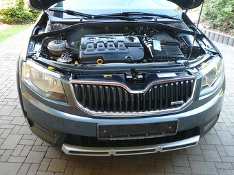 ŠKODA OCTAVIA SCOUT 3 2.0 TDI 110KW 4x4 ALU TAŽNÉ PARKPILOT - 5