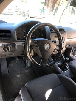GOLF 5 Sedačky, interiér - 5