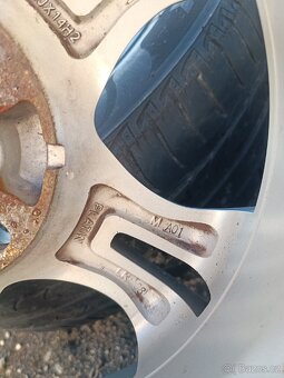Alu kola Ford Fiesta včetně let.pneu 175/65/14 - 5