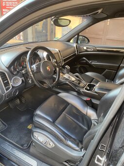 Porsche Cayenne - 5