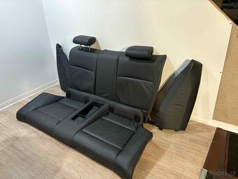 /// Sedačky BMW E82 Coupe 2011 /// - 5