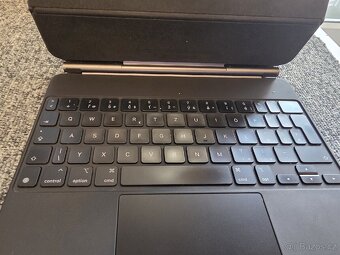 Apple Magic Keyboard pro iPad Pro 11" / Air CZ - 5
