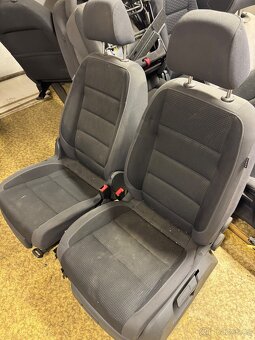 Sedačky VW Touran - 5