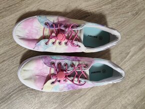 Moc pěkné tenisky GRACELNAD vel. 38 - 39 - 5