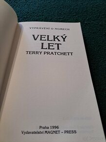Terry Pratchett  , Vyprávění o Nomech , 3 díly - 5