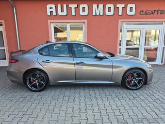 Alfa Romeo Giulia 2.0 Turbo Veloce - 5
