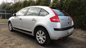 Citroen C4 1.4i 65kw rok 2005 STK 02/2027 v ČR jeden majitel - 5