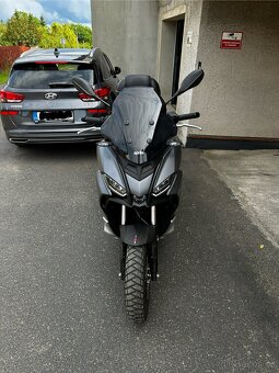 Aprilia SR GT 125 - 5