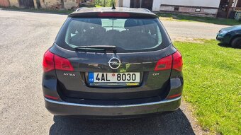 Opel Astra Sports Tourer 1.7 CDTi 81kw - 5
