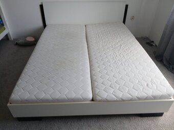 Prodám postel 160x200 +matrace - 5