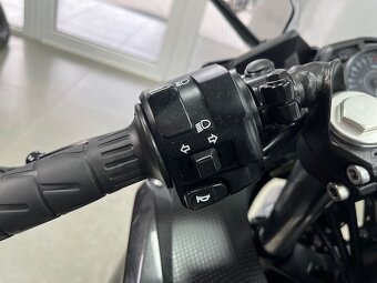 KAWASAKI NINJA 400 - 5