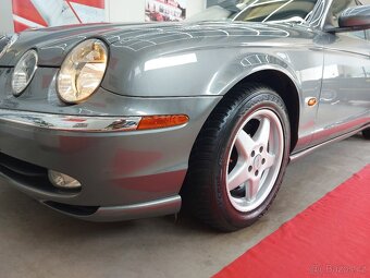 Jaguar S-type V6 - 5