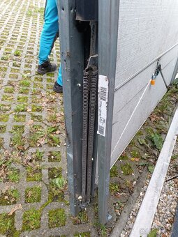 Výklopná garážová vrata - 5