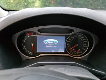 Ford mondeo MK3 combi 2.0 benzín 107kw 2009 - 5